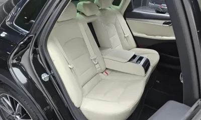 Hyundai Grandeur 2022, 32437 км, за 17759.58 USD - фото 12