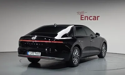 Hyundai Grandeur 2026, 266 км, за 25469.35 USD