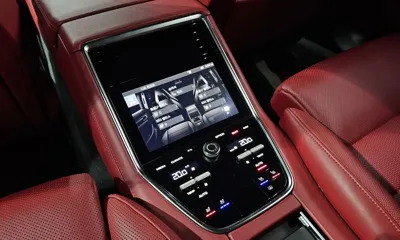 Porsche Panamera 2021, 42420 км, за 63733.24 USD - фото 16