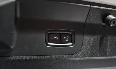 Porsche Panamera 2021, 42420 км, за 63733.24 USD - фото 20