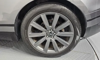 Land Rover Range Rover Velar 2018, 128041 км, за 22095.81 USD - фото 21