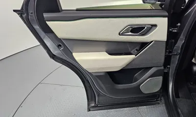 Land Rover Range Rover Velar 2018, 128041 км, за 22095.81 USD - фото 25