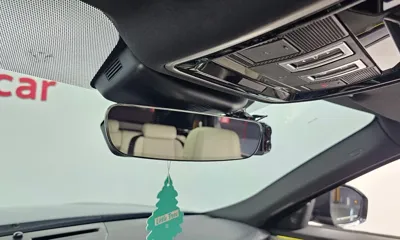 Land Rover Range Rover Velar 2018, 128041 км, за 22095.81 USD - фото 27
