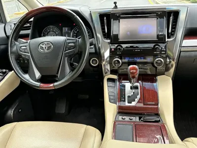 Toyota Alphard 2018, 100000 км, за 54266.16 USD - фото 9