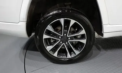 Jeep Cherokee 2022, 62184 км, за 24679.29 USD