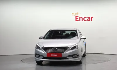 Hyundai Sonata 2015, 177599 км, за 3966.88 USD