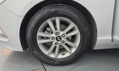 Hyundai Sonata 2015, 177599 км, за 3966.88 USD