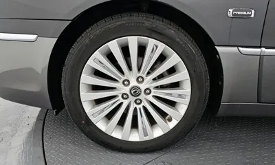 Kia Opirus 2010, 118321 км, за 3100.21 USD