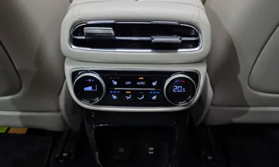 Genesis GV80 2023, 81968 км, за 30129.97 USD - фото 29