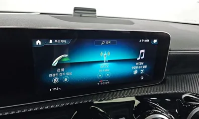 Mercedes-Benz A-Class 2019, 74235 км, за 10353.58 USD - фото 27