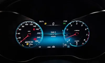 Mercedes-Benz GLC-Class 2022, 44665 км, за 31836.68 USD - фото 8