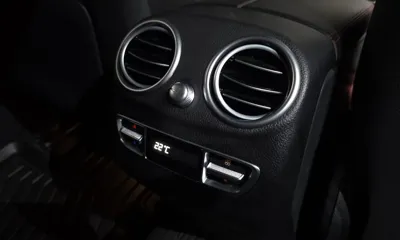 Mercedes-Benz GLC-Class 2022, 44665 км, за 31836.68 USD - фото 28