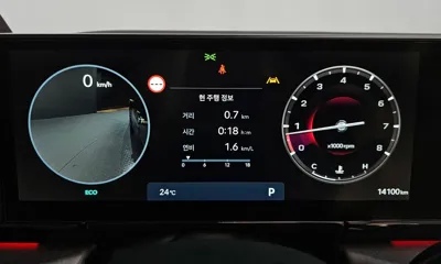 Hyundai Grandeur 2023, 14100 км, за 24684.05 USD - фото 8