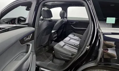 Audi Q7 2021, 94847 км, за 28741.32 USD - фото 11