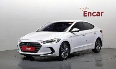 Hyundai Avante 2016, 116115 км, за 5428.07 USD - фото 1