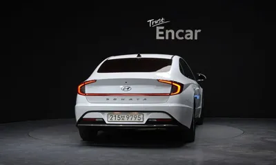 Hyundai Sonata 2020, 77056 км, за 10637.59 USD