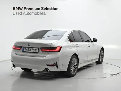 BMW 3-Series 2021, 55982 км, за 18136.9 USD