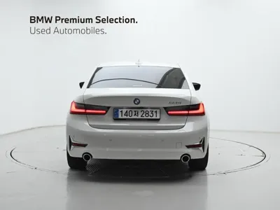 BMW 3-Series 2021, 55982 км, за 18136.9 USD