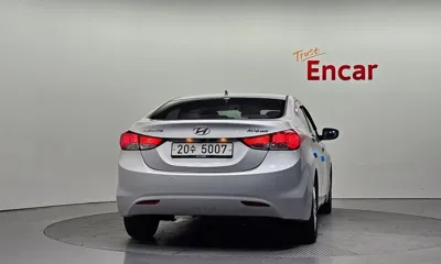 Hyundai Avante 2011, 48321 км, за 3087.23 USD