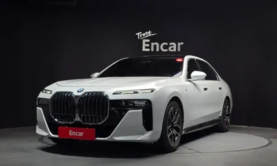 BMW 7-Series · 2024 год