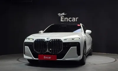 BMW 7-Series 2024, 22100 км, за 81731.08 USD