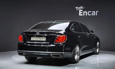 Kia K9 2021, 136321 км, за 18476.81 USD