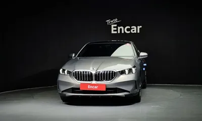 BMW 5-Series 2025, 22884 км, за 35749.16 USD