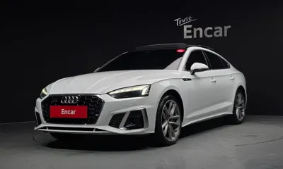 Audi A5 · 2020 год