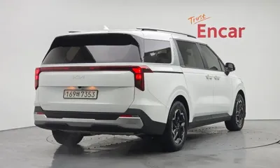 Kia Canival 2024, 43843 км, за 18169.8 USD