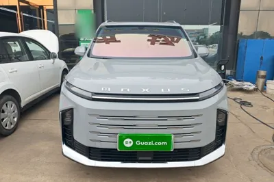 SAIC MAXUS Maxus G50 PHEV 2025, 4900 км, за 15643 USD - фото 2