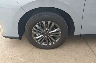 SAIC MAXUS Maxus G50 PHEV 2025, 4900 км, за 15643 USD - фото 12