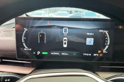 SAIC MAXUS Maxus G50 PHEV 2025, 4900 км, за 15643 USD - фото 21
