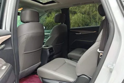 SAIC MAXUS Maxus G50 PHEV 2025, 4900 км, за 15643 USD - фото 32