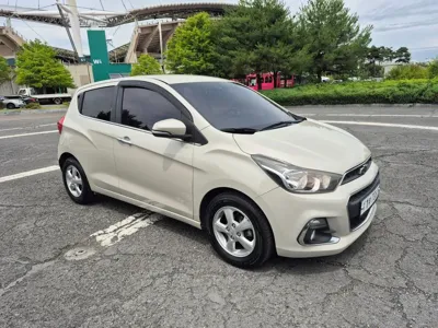ChevroletGMDaewoo Spark 2016, 86424 км, за 2927.4 USD