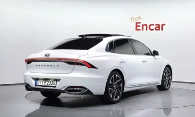 Hyundai Grandeur 2020, 138184 км, за 12286.29 USD