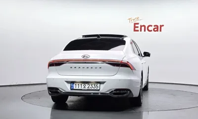 Hyundai Grandeur 2020, 138184 км, за 12286.29 USD