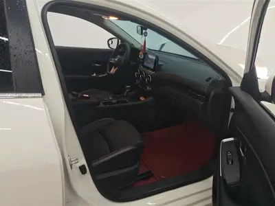 Nissan Sylphy 2022, 66500 км, за 8558.43 USD - фото 8
