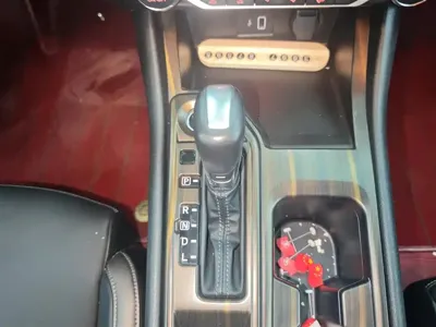 Nissan Sylphy 2022, 66500 км, за 8558.43 USD - фото 16