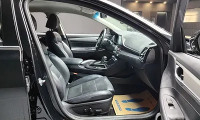 Hyundai Grandeur 2018, 115045 км, за 7922.03 USD - фото 10