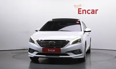 Hyundai Sonata 2016, 80708 км, за 7201.85 USD