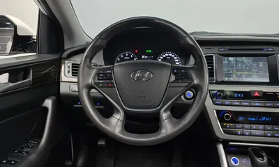 Hyundai Sonata 2016, 80708 км, за 7201.85 USD - фото 13