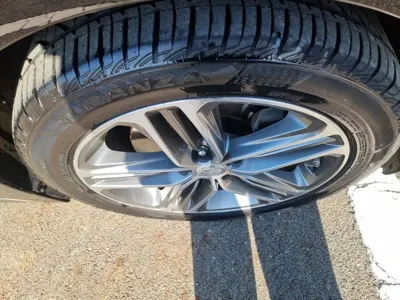 Hyundai Grandeur 2017, 125644 км, за 8143.33 USD