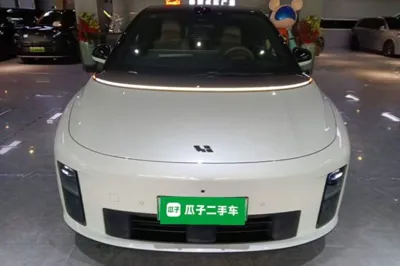 Li Auto Li Auto i6 2025, 19300 км, за 36169 USD