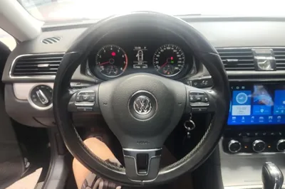 Volkswagen Passat 2015, 157900 км, за 7109 USD - фото 13