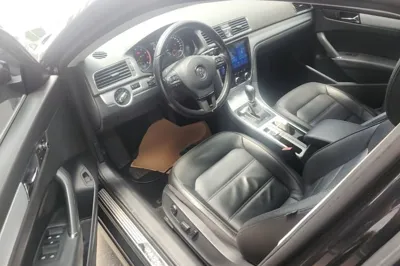 Volkswagen Passat 2015, 157900 км, за 7109 USD - фото 18