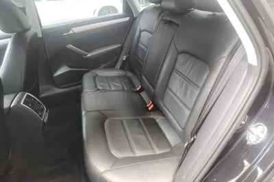 Volkswagen Passat 2015, 157900 км, за 7109 USD - фото 20