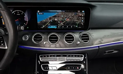 Mercedes-Benz E-Class 2023, 17987 км, за 28145.67 USD - фото 14