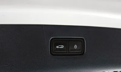 Genesis GV80 2023, 62939 км, за 36787.7 USD - фото 17