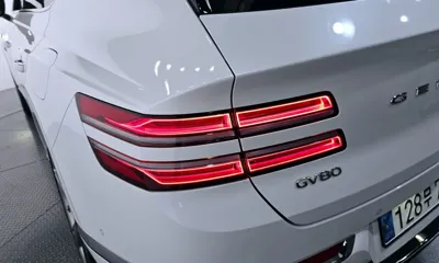 Genesis GV80 2023, 62939 км, за 36787.7 USD - фото 23