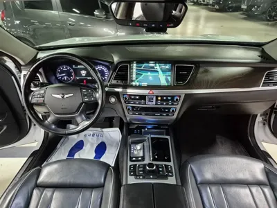 Genesis G80 2017, 122180 км, за 11246.18 USD